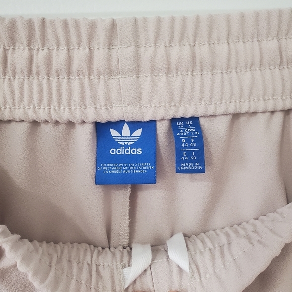adidas Originals Beige Cropped Pants - Picture 6 of 11